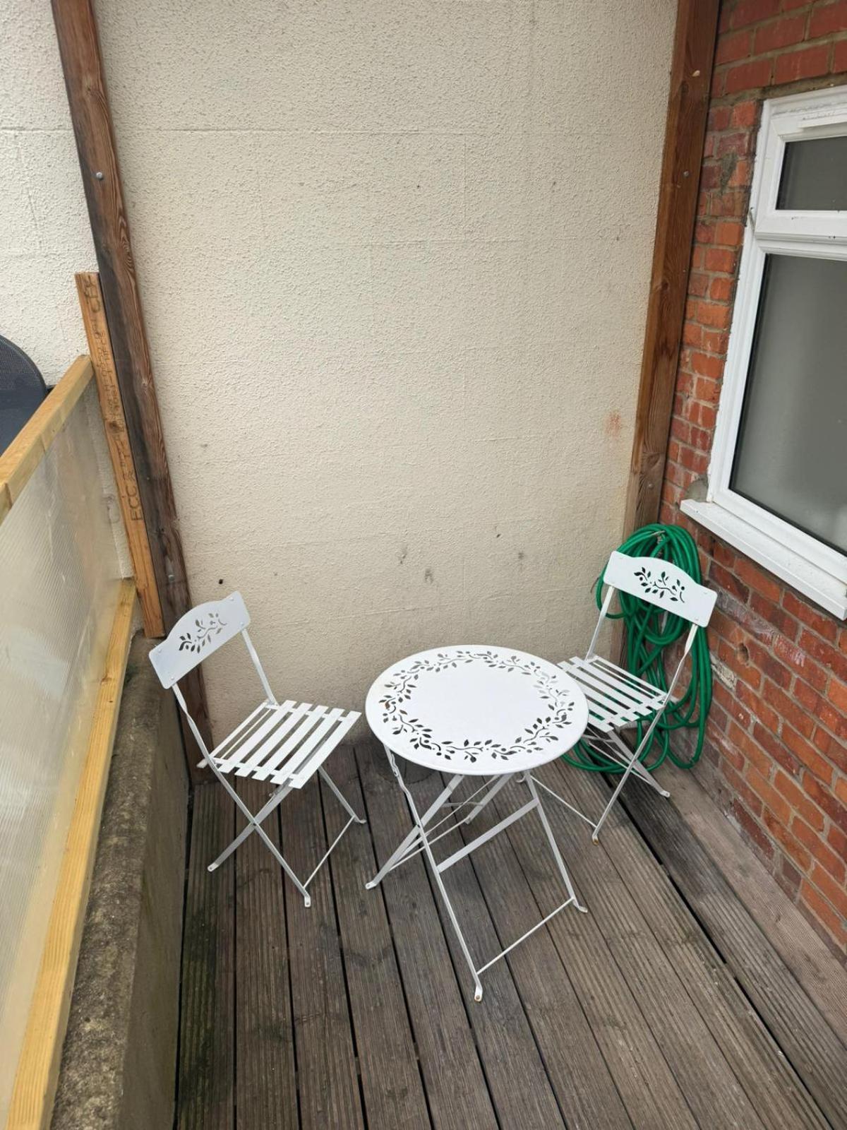 2 Bed Town Centre Nr Theatre Free Park Wi-Fi & Garden Lejlighed Aylesbury  Eksteriør billede